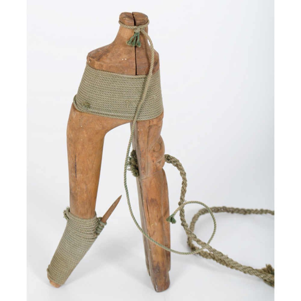 Tlingit Halibut Hook Cowan's Auction House The Midwest's Most Trusted Auction House