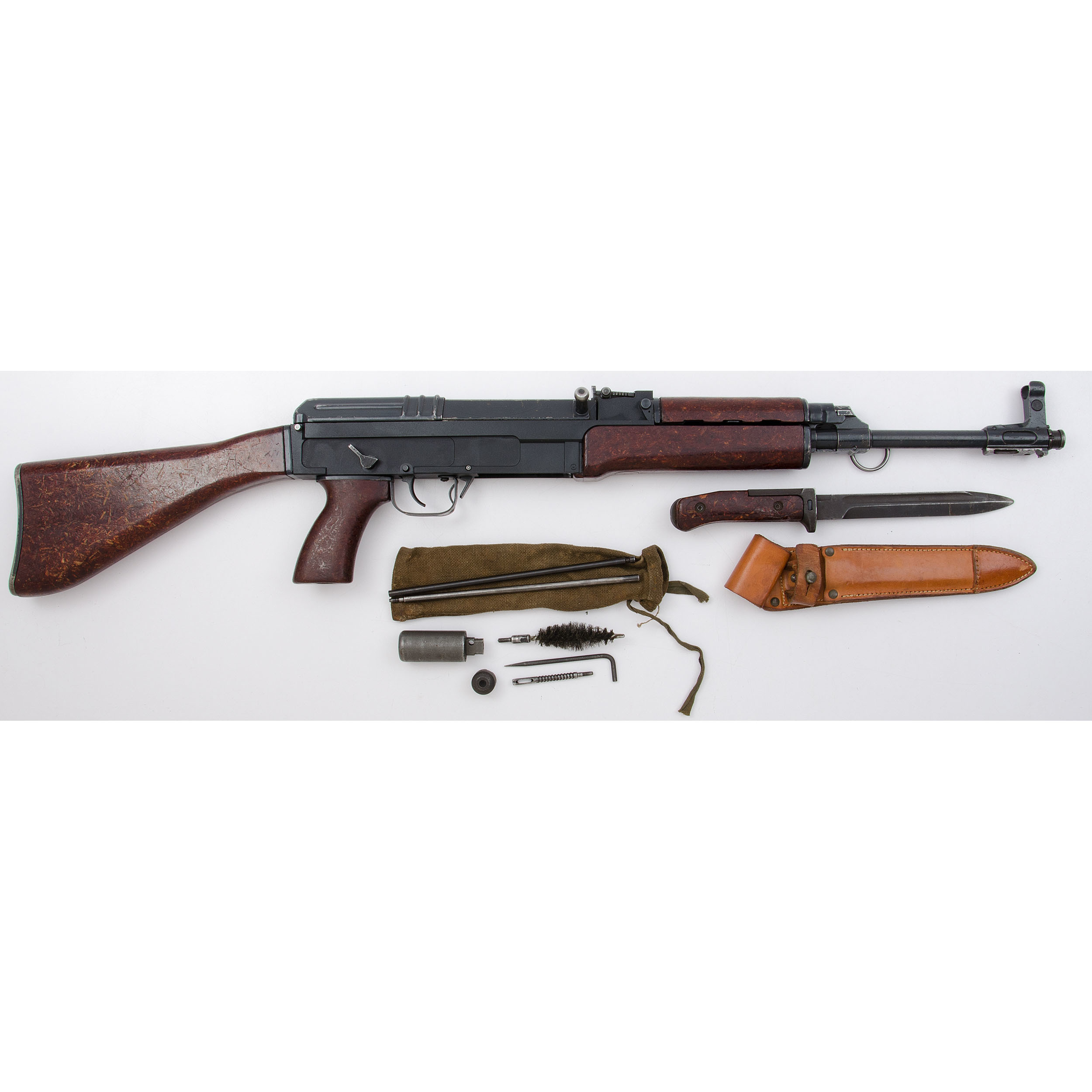 Non Firing Czech Vz 58 Dummy Gun Cowan S Auction House The Midwest S Most Trusted Auction House Antiques Fine Art Art Appraisals