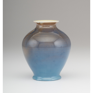 Auctions In Ohio >> Rookwood Pottery Vase, Ruben Menzel | Cowan's Auction ... Auctions In Ohio >> Rookwood Pottery Vase, Ruben Menzel | Cowan's Auction ...